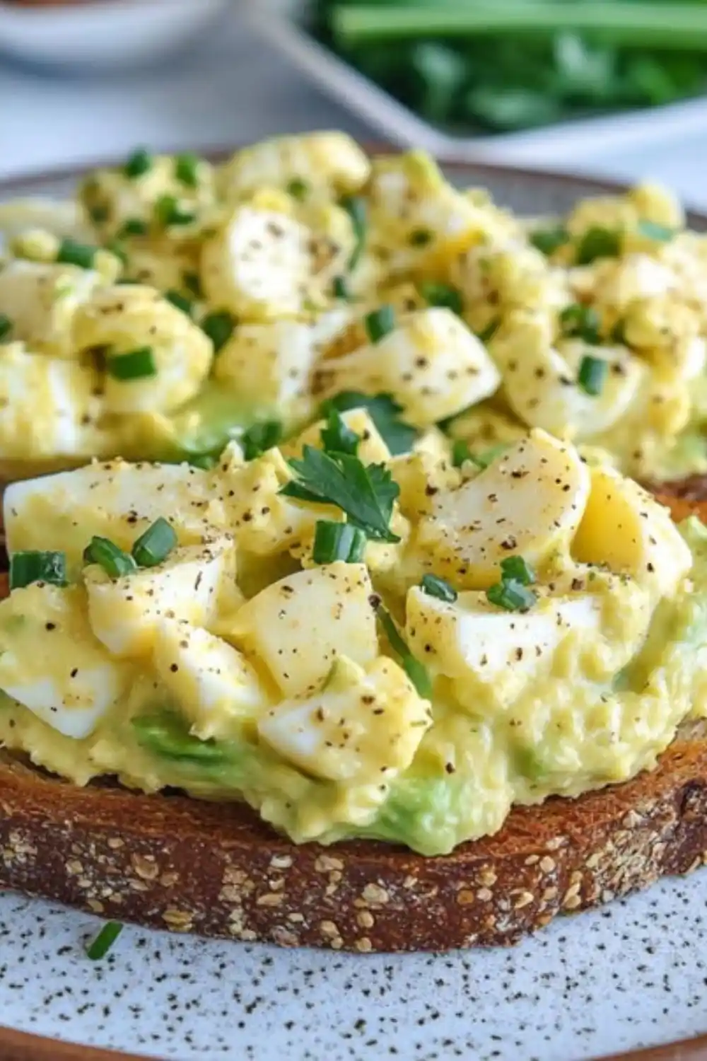 Easy and Creamy Avocado Egg Salad Recipe