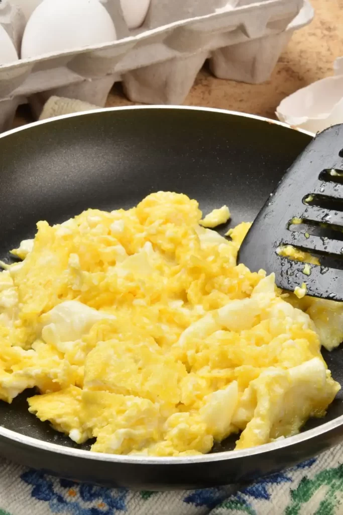 Fluffy Scrambled Eggs